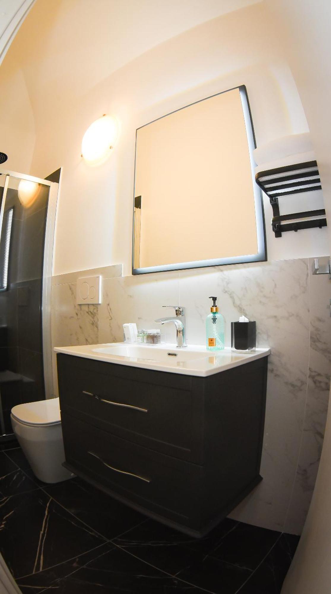 Bq House Fori Imperiali Luxury Rooms 罗马 外观 照片